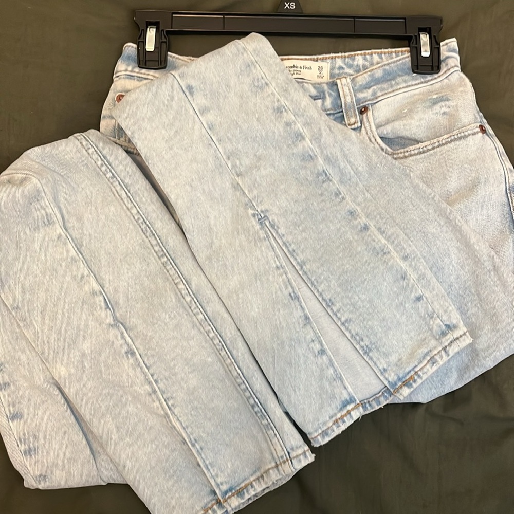 Abercrombie size 26 the skinny high rise with front ankle slit - curve love